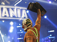 Rey Mysterio Vs Christian Rey5_2