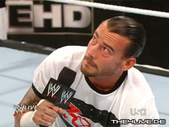 Présentation WWE Virtuel  4live-cm.punk-29.08.11.5