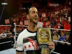 Cm punk ! wwe champion ! Vlcsnap-2011-08-13-03h34m51s55