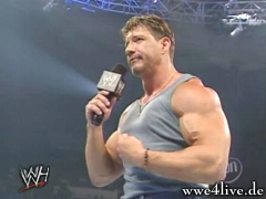 Eddie Guerrero veut un match Eddie_speak_to_01