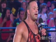 [SummerLive] The Rock vs RVD K-vlcsnap-2012-05-31-02h02m01s132