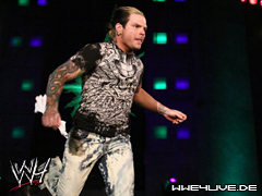 [SmackDown] (avant match) Jeff Hardy 4live-jeff.hardy-03.10.1