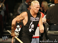 EWF News - Wrestlemania Sandman_running_to_ring_01