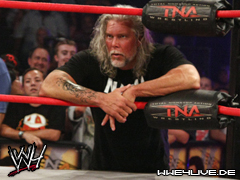 Monday Night RAW N°1 ! 4live-kevin.nash-09.08.2