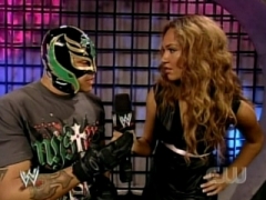 Rey Mysterio vs Chavo Guerrero 23