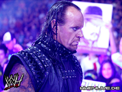the undertaker want a match 4live-undertaker-13.09.09.3