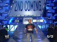 HHH parle et demande un match Y2j_entrance3