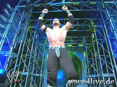 Alex shelley veut un match (simu) Shelley_entrance_01_3