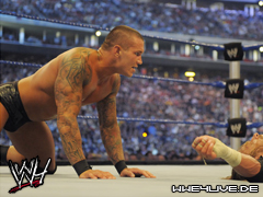 HHH parle du match 4live-randy.orton-05.04.09.3