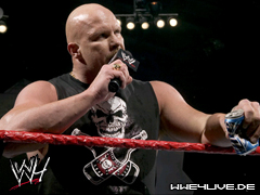 Edge veut le World Heavyweight Championship 4live-steve.austin.carrier.60