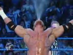 Triple H veut l'Undertaker! 103