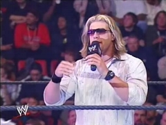 batista veut le WWE champion Edge_speak_07