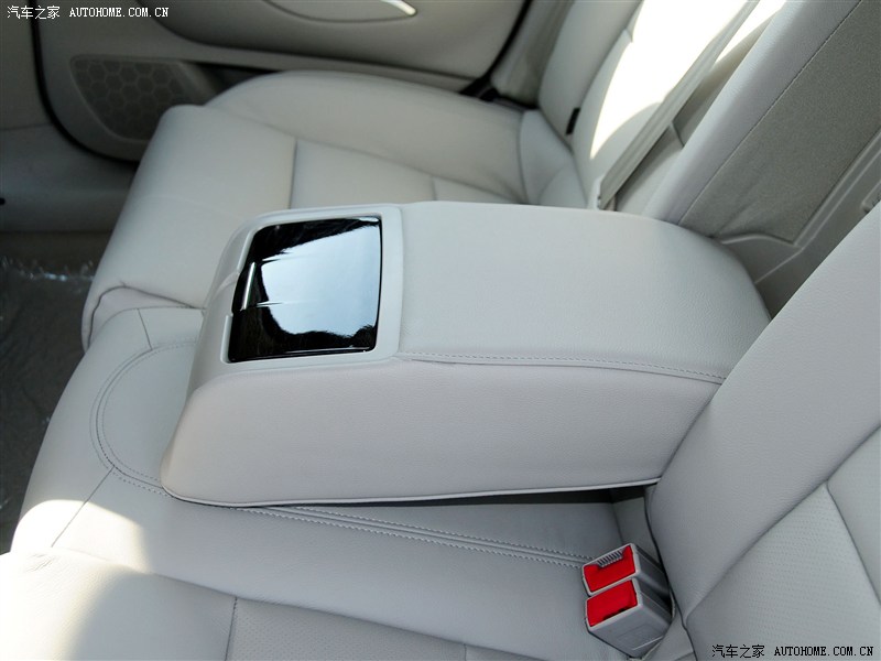 [SUJET OFFICIEL][CHINE] Citroën C5 II Restylée (phase IV) - Page 2 U_201302251839361284122