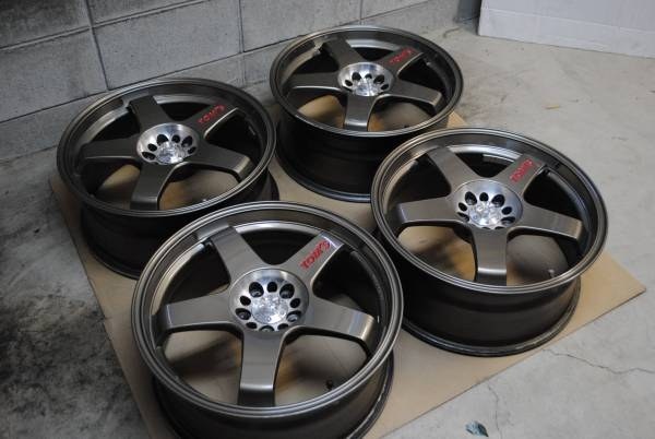 FS: Tom's TN06 18x7.5 (5x100)  38690364114_large