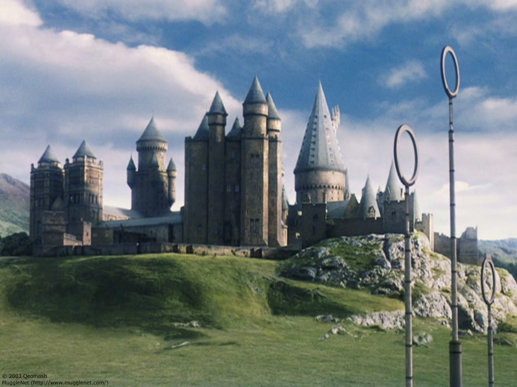 La descendiente (Harry Styles y _____ Potter) se necesitan lectoras!! Castillo-de-Hogwarts