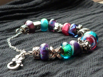 Belated Easter bracelet P1000469-S