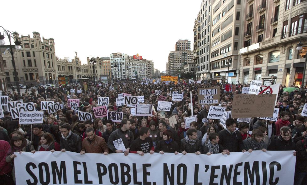 Muchas ostias en Valencia! - Página 10 1329839077_777897_1329939327_album_normal