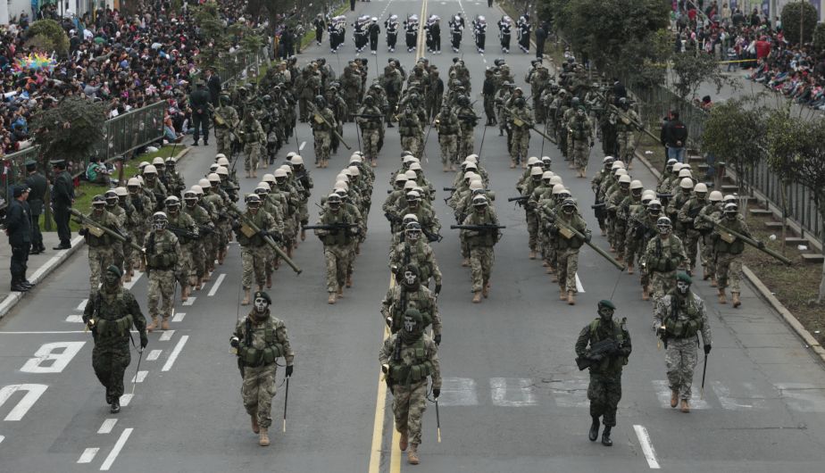 Fuerzas Armadas del Peru - Página 9 142112