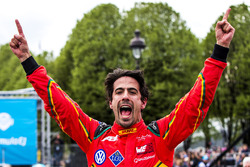 FIA Fórmula E Championship 2015/2016 Formula-e-paris-eprix-2016-winner-lucas-di-grassi-abt-schaeffler-audi-sport