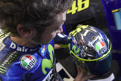 MotoGP 2015 Motogp-italian-gp-2015-helmet-design-of-valentino-rossi-yamaha-factory-racing-for-the-2015