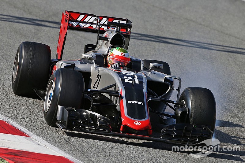 2016 - Formula 1 2016 Paint Schemes F1-barcelona-february-testing-2016-esteban-gutierrez-haas-f1-team-vf-16