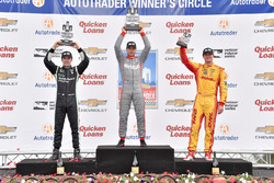 Bourdais y Power ganaron en Detroit Indycar-detroit-2016-podium-race-winner-will-power-team-penske-chevrolet-second-place-simo