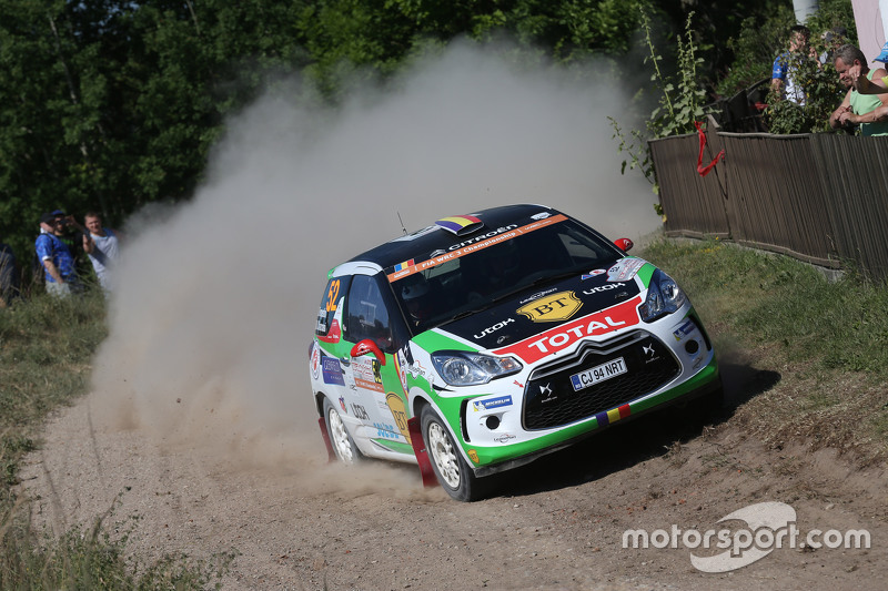 Campeonatos Regionales 2015 - Información y novedades - Página 38 Wrc-rally-poland-2015-simone-tempestini-and-matteo-chiarcossi-citroen-ds3-r3t