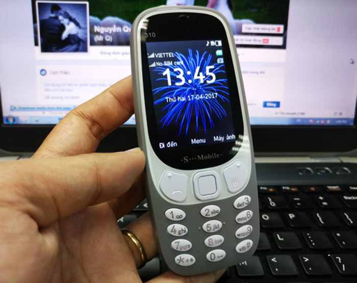 Điện thoại Zip 1.8-1 khá giống nokia 3310 149328159560