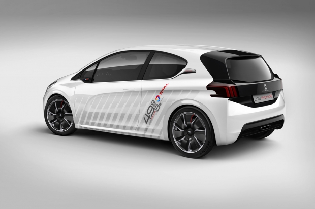 208 HybridFE Peugeot-208-HYbrid-FE_inside_full_content_pm_v8