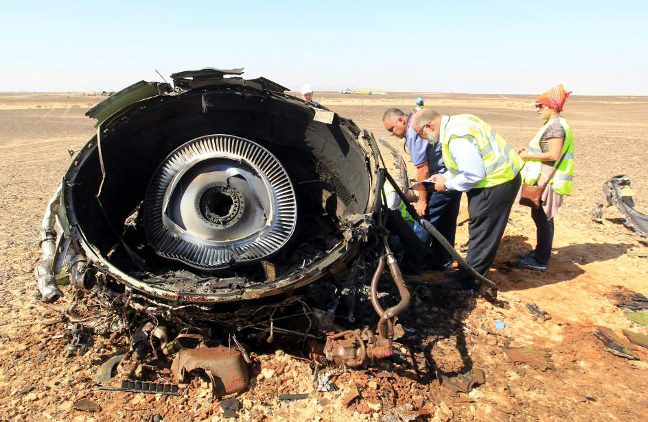 Un avión ruso con 224 personas a bordo se estrella en la Península del Sinaí 246649-944-616