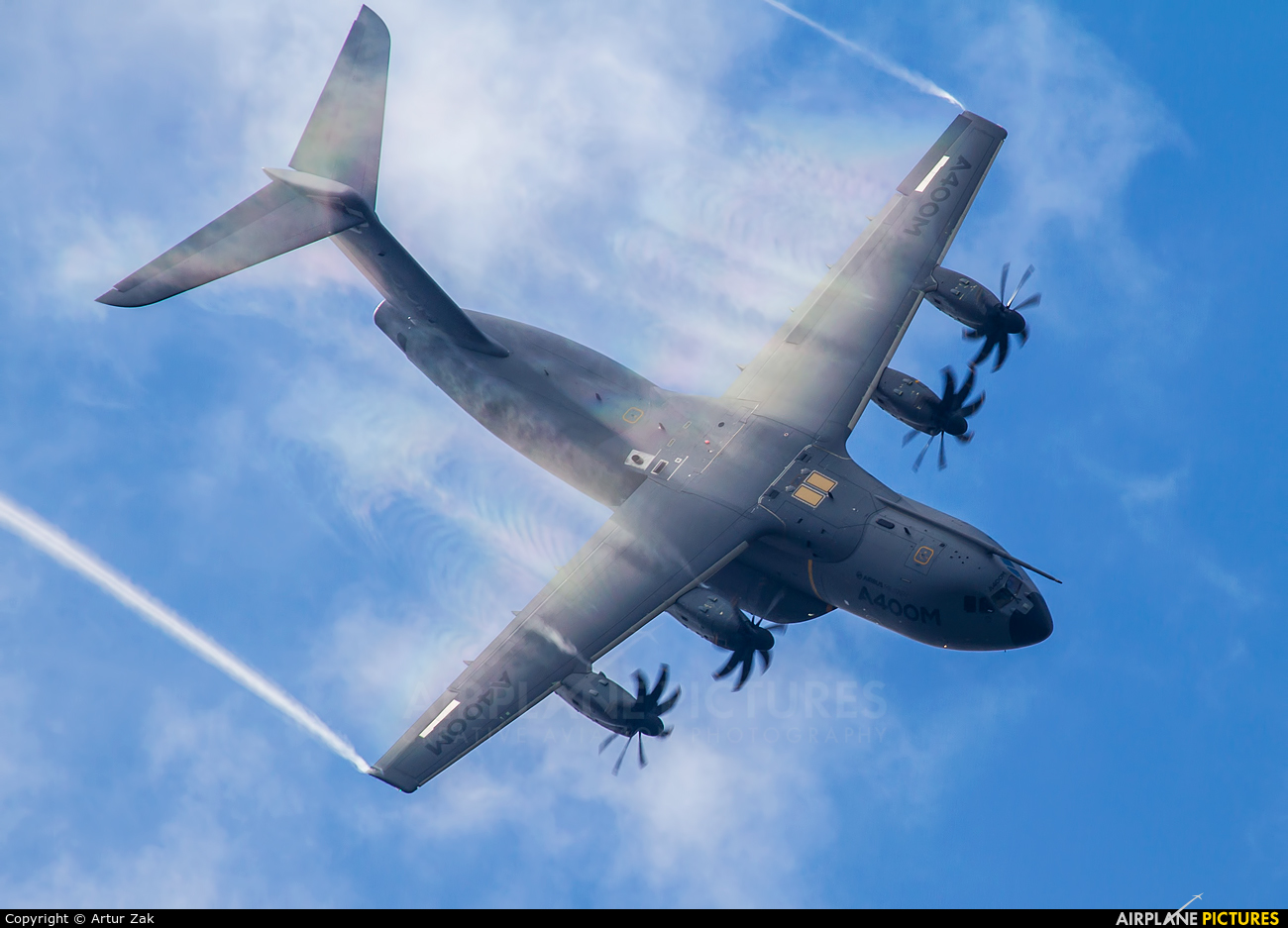 airbus A400 - Page 2 530881