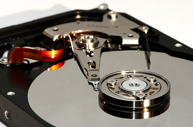 Get this shit: All your disk image are belong to us, says appeals court Harddrive-640x424