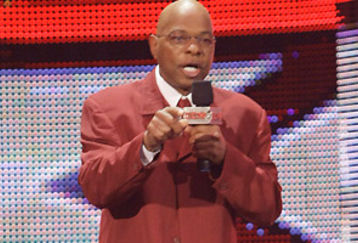 Spoiler Smackdown 31/12/2010:The Last show!! Teddy_long_feature