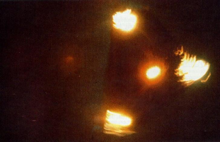 UFO Sightings That Area 51 Tried To Keep Secret D82bce9fac51bd9b2c7f08bab34ffb85