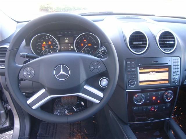 -|| 2009 Mercedes-Benz M-Class || US7109%2818%29