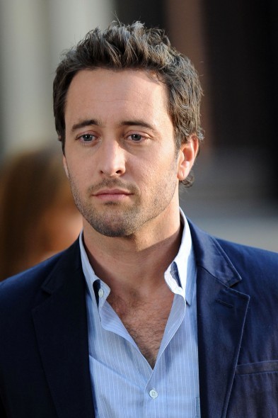 Asile des trop folles fans de CSI ... - Page 4 Alex-o-loughlin-net-worth