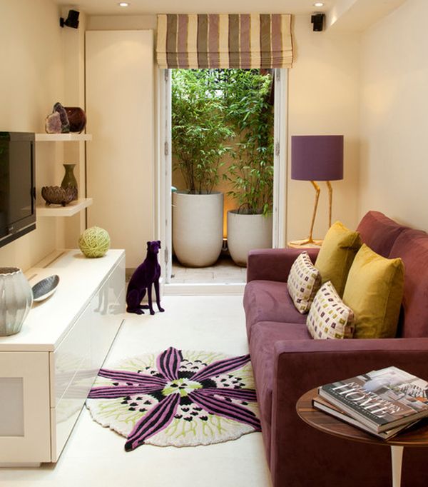 ديكور قديم وحديث - صفحة 57 Compact-media-room-employs-purple-and-cream