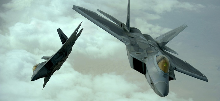 طيار أمريكي يحذر من كشف منظومات الدفاع الروسية في سوريا خصائص مقاتلة F-22 الامريكيه Defense-large
