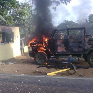 Vehiculos de apoyo de la FANBV - Página 4 LEVI-ABREU