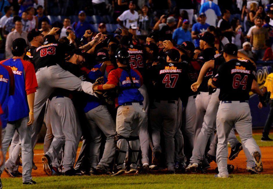 La voz de La Guaira “Toca seguir con la misma fuerza” Festejodeclasificaciontib