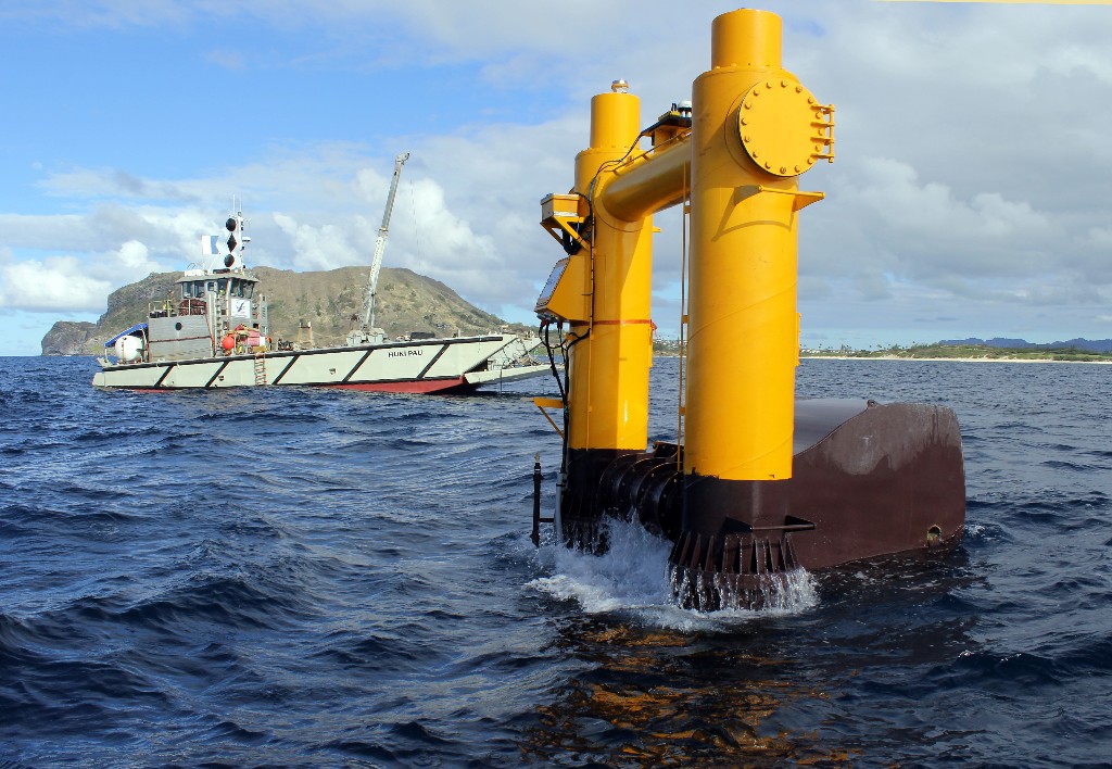 First wave-produced electricity in US goes online in Hawaii Large