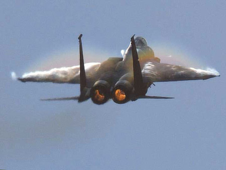 ترتيب أسرع المقاتلات F-15_21