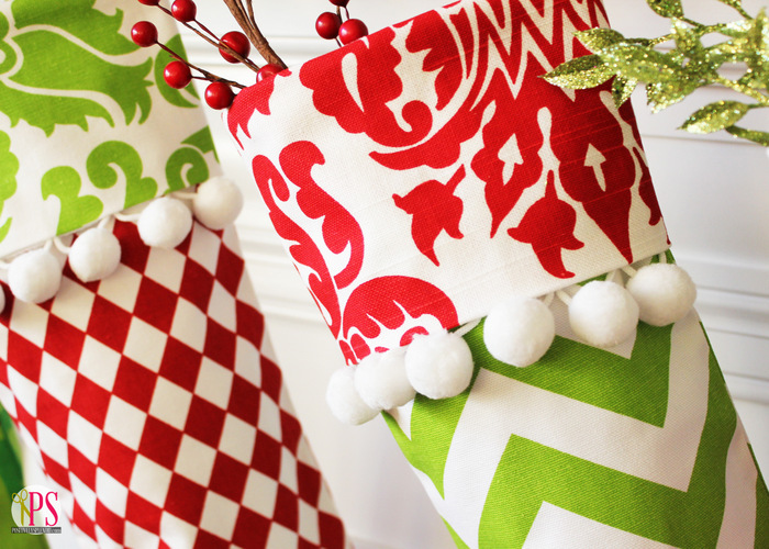 கிறிஸ்துமஸ் காலுறைகள் உருவாக்க ... (படங்கள்) Create-Jolly-and-Magical-DIY-Christmas-Stockings-That-Will-Enchant-Your-Christmas-homesthetics-6