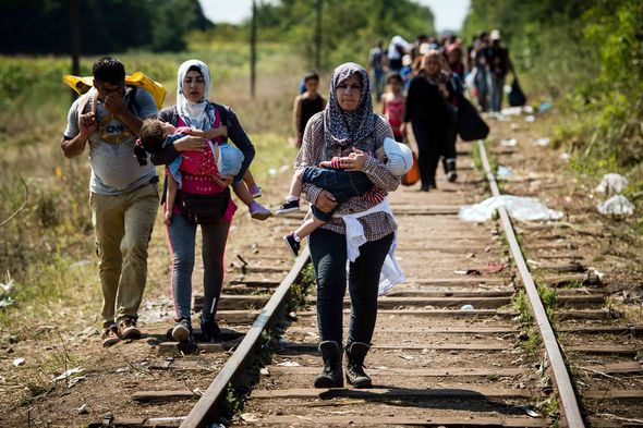 EU IN TURMOIL: Hungary threatens REBELLION against Brussels over forced migration EU-518069