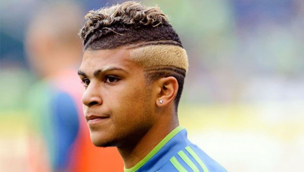 Ima tu svega ...  - Page 16 20-of-the-most-shocking-and-ugliest-male-haircuts-14