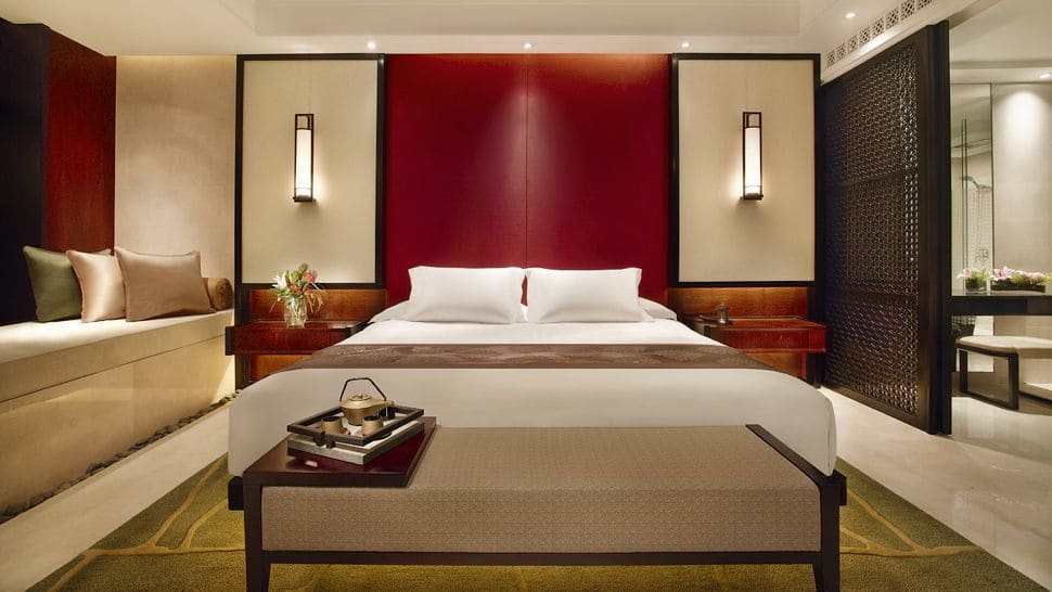  فندق بانيان تري..(( الصين )) 009760-20-grand_Cotai_Suite_bedroom