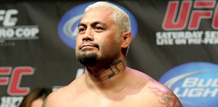 Mark Hunt quiere una revancha contra Brock Lesnar 33-Mark-Hunt-UFC-119_weigh-750x370