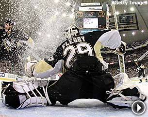 2011 NHL Playoffs Fleury_marc_andre_pens_makes_save_305x240