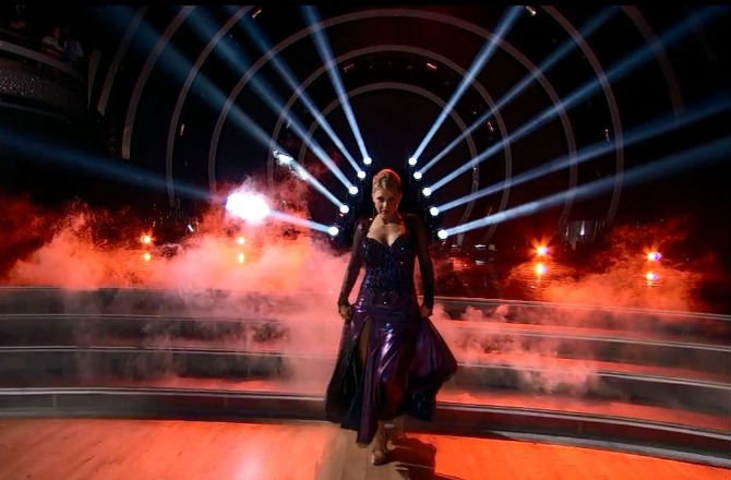Dancing with the Stars USA - Season 22 - LIVE - Page 2 VIDEO-Stephanie-de-La-fete-a-la-maison-brille-dans-La-version-Us-de-Danse-avec-les-stars_news_full