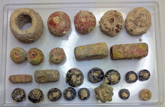 Archaeologists Unearth 1,500-Year-Old Settlement, Precious J Image_4532_3-Anglo-Saxon-Beads